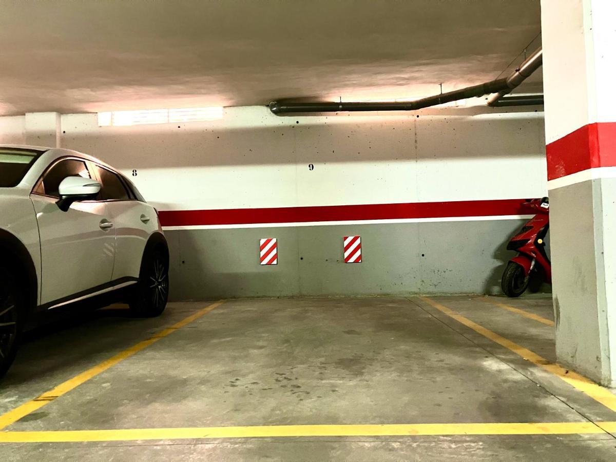 Apartment Adelfa - 2 Hab, Aa, Parking Gratis, Junto Hospital *